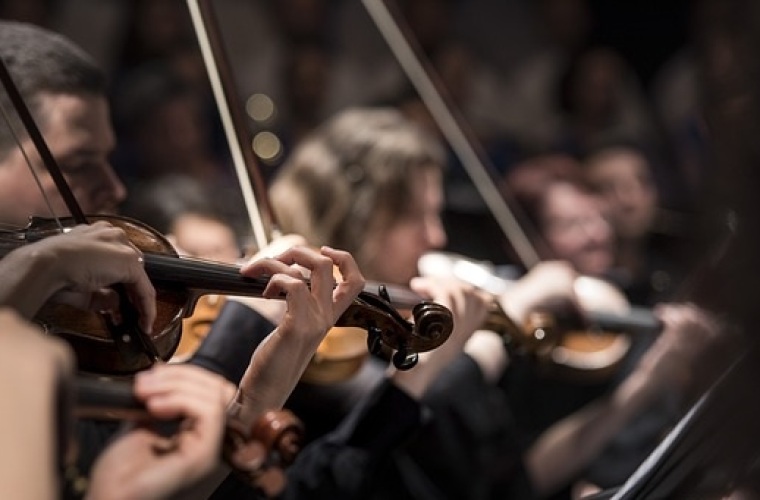Zaproszenie na wieczór koncertowy w Filharmonii Rzeszowskiej w dniu 17 marca 2023 r.
